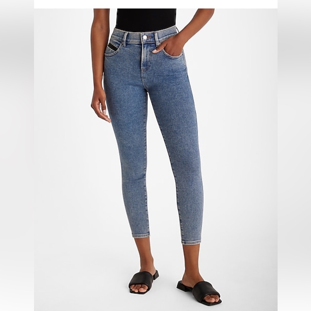 Express Cropped Skinny Mid Rise Jeans - Picture 4 of 13